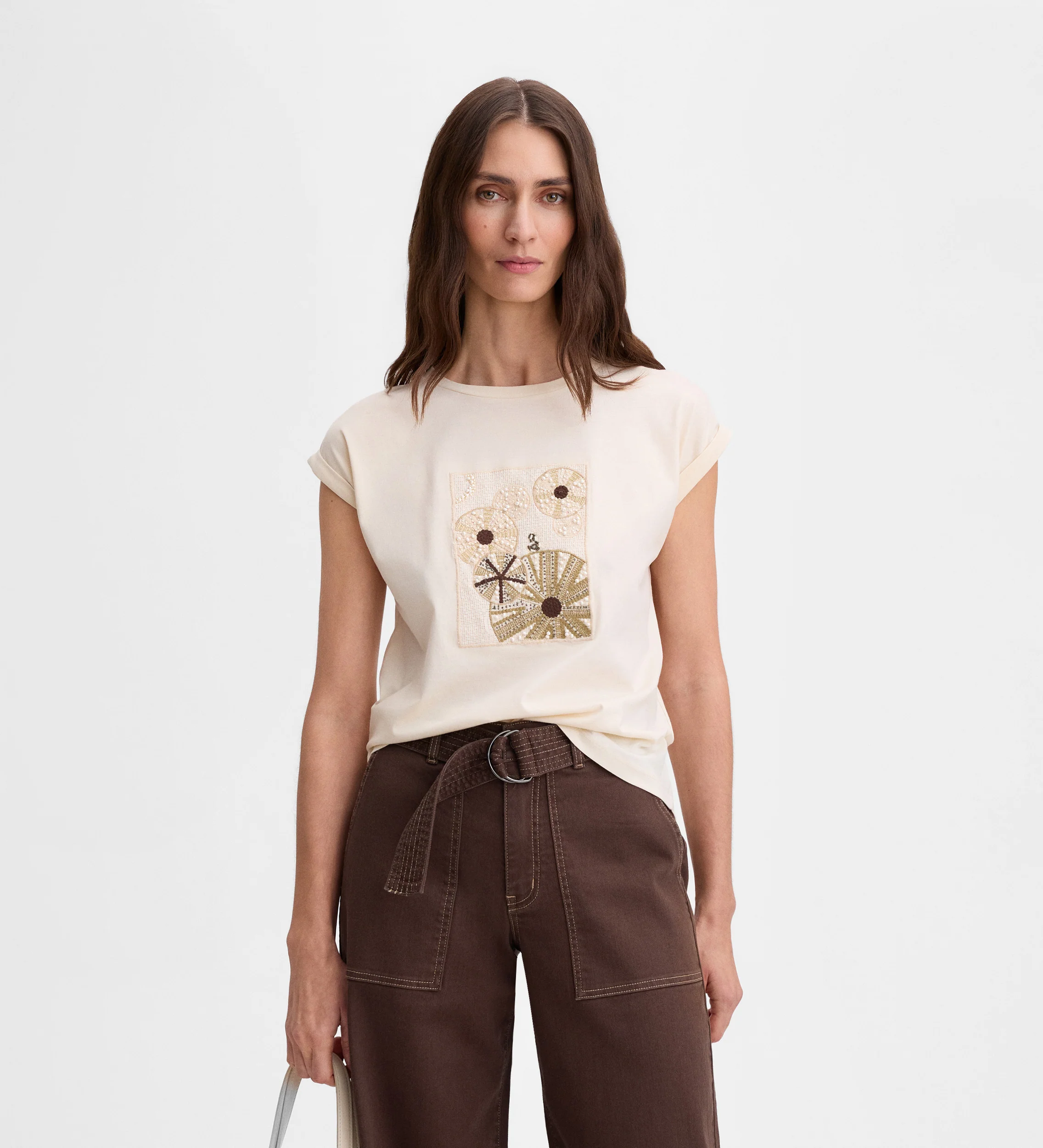 Camiseta con bordado - Image 3