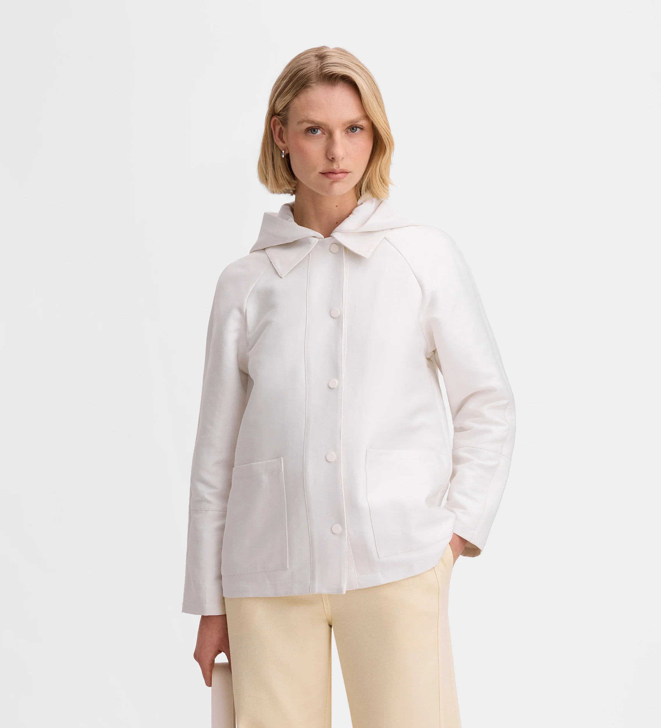 Chaqueta técnica capucha - Image 3