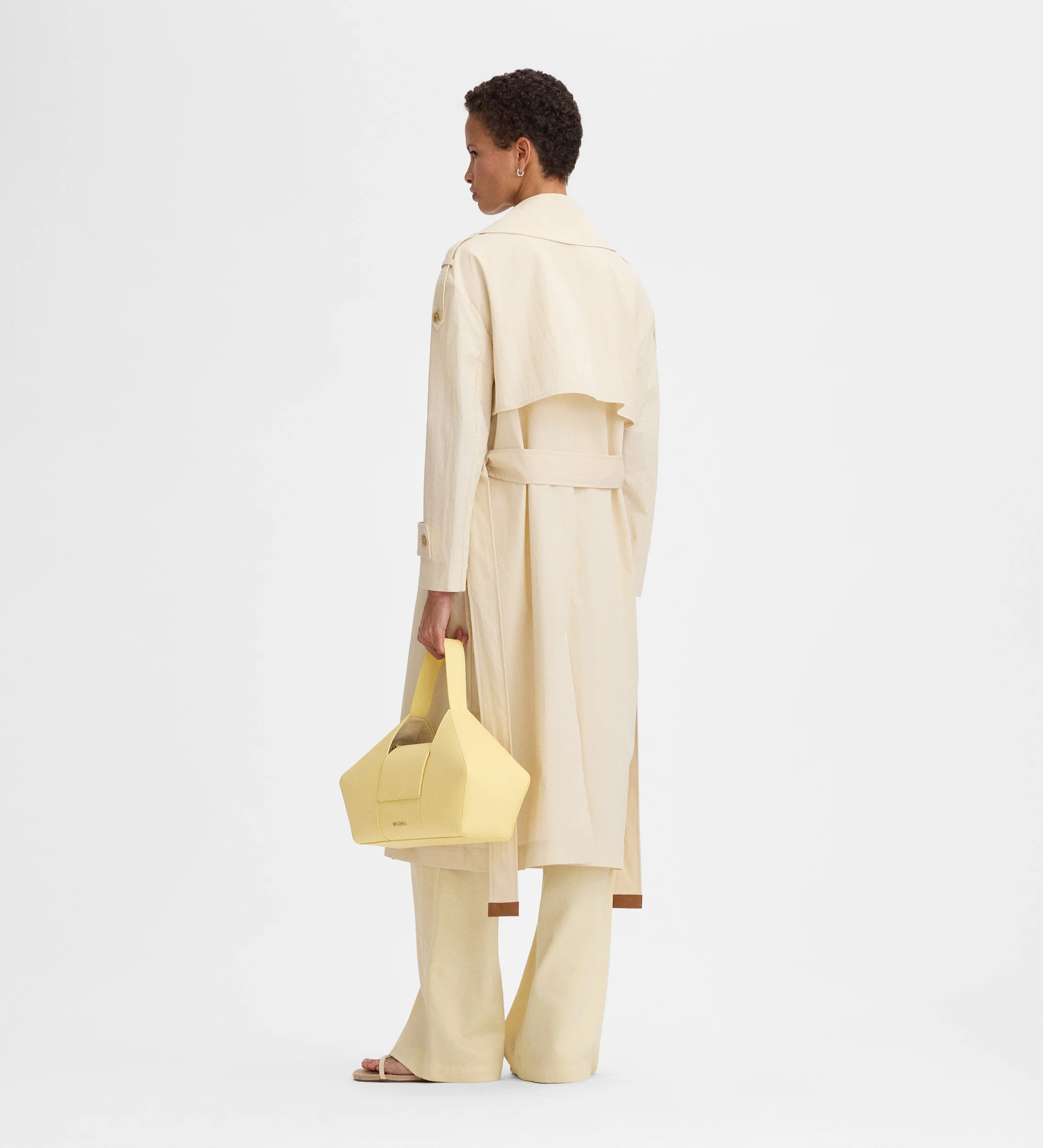 Gabardina tejido técnico - Image 6