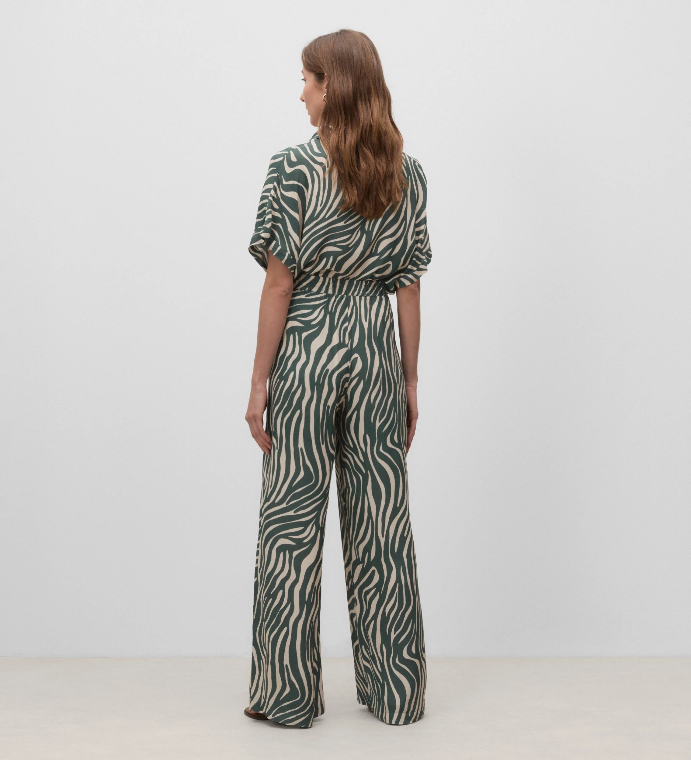 Pantalón fluido estampado - Image 5