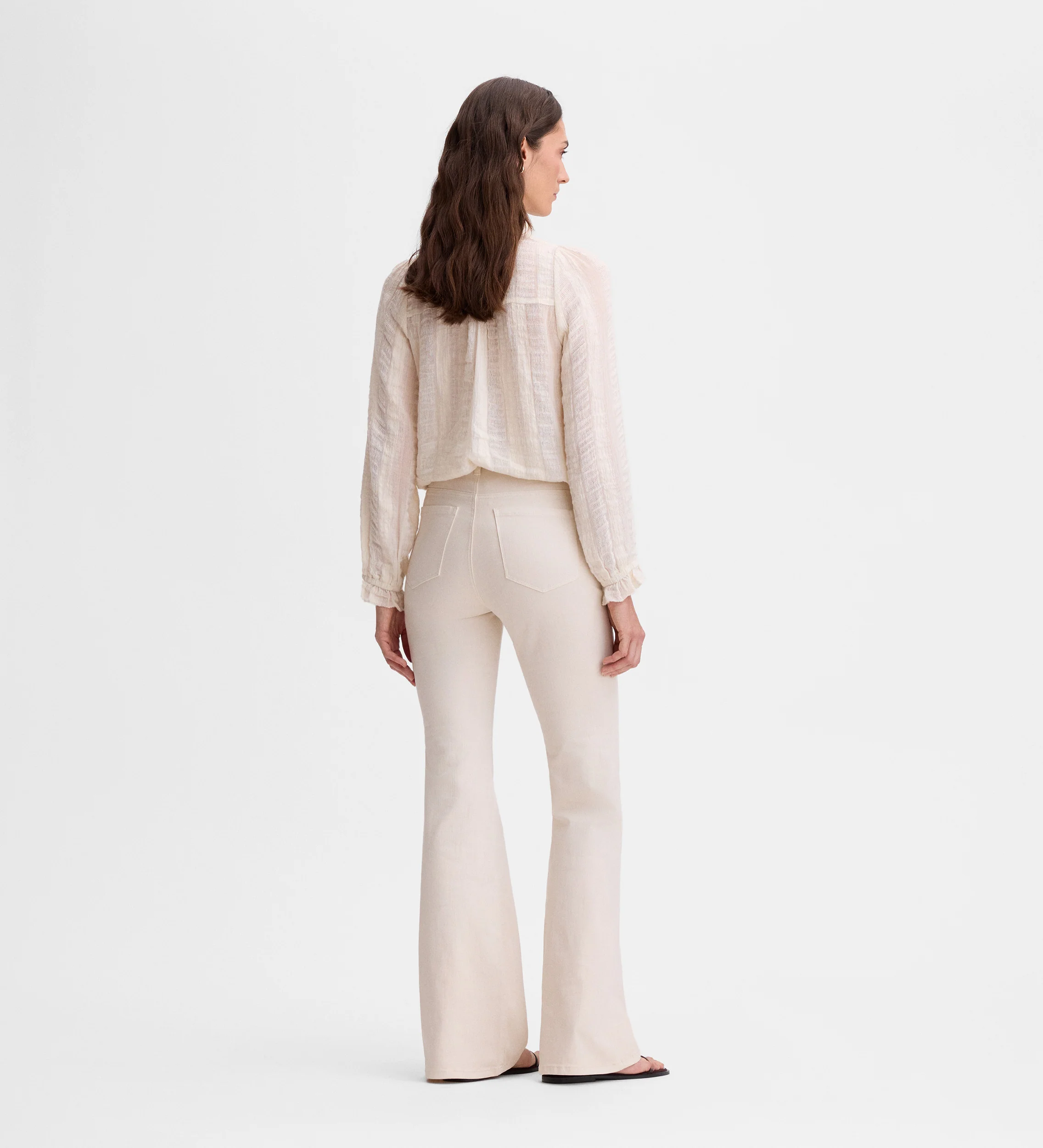 Pantalón vaquero acampanado - Image 5