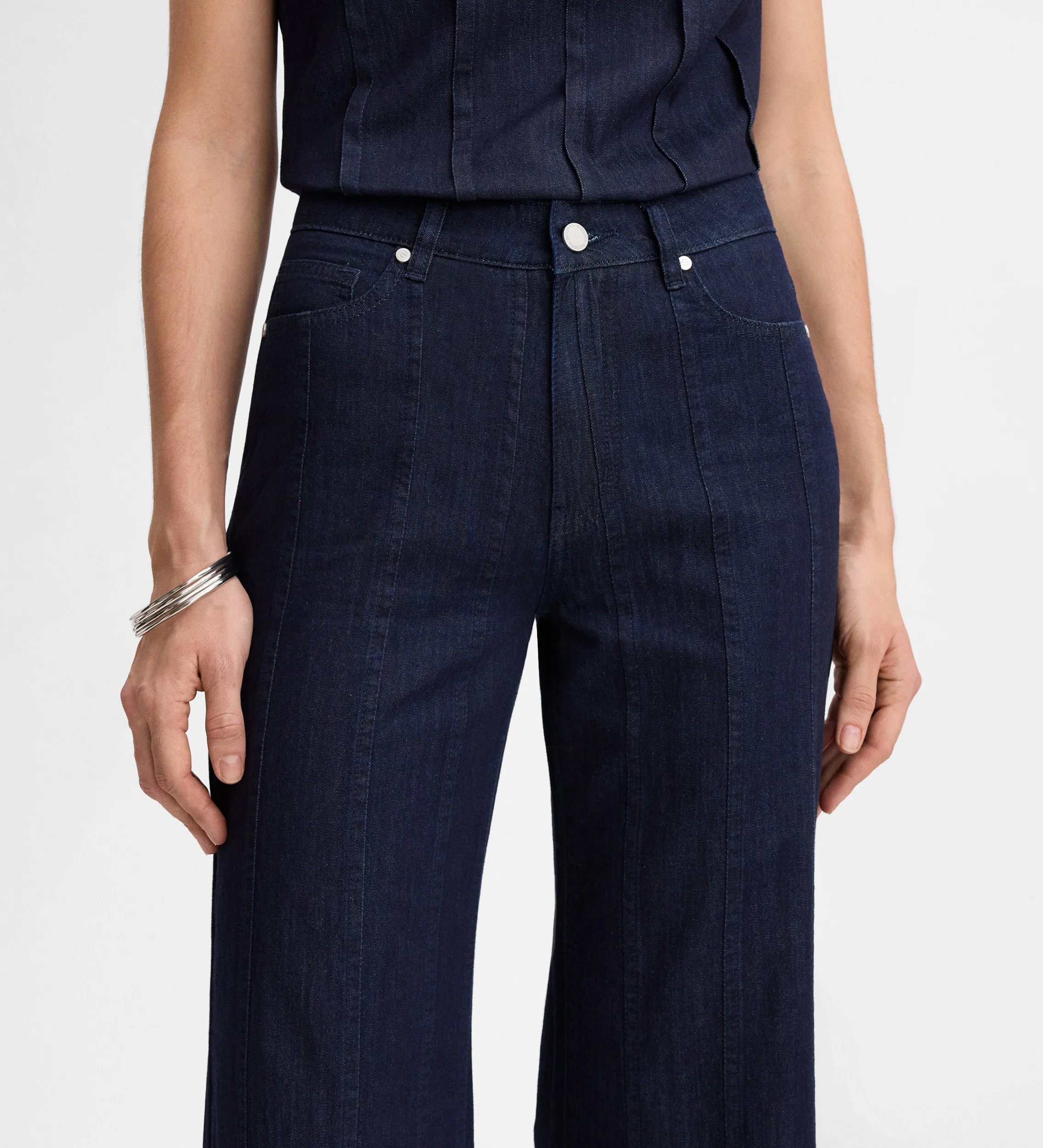 Pantalón vaquero detalle pespuntes - Image 4
